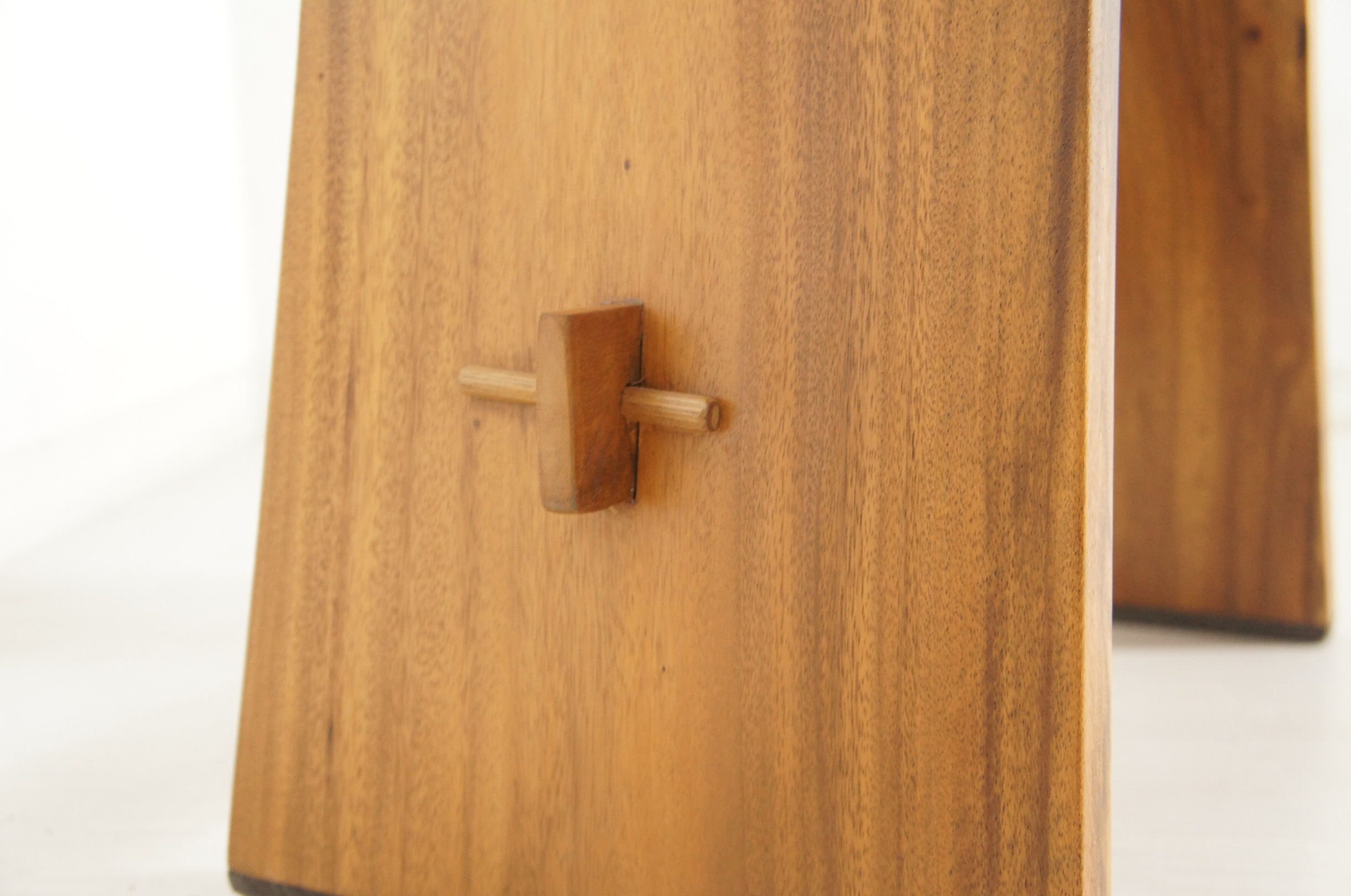 ウリン材 無垢 木製ベンチスツール Type1