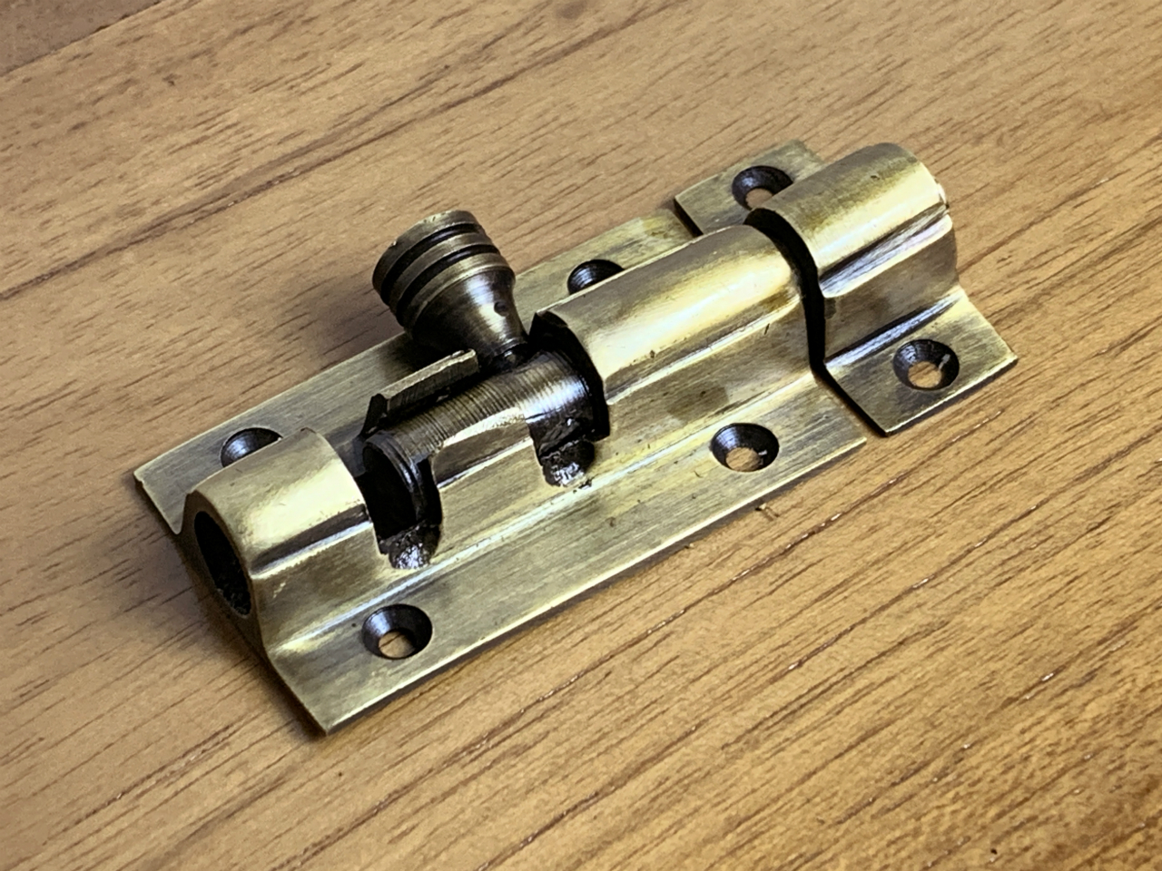 アンティーク調 デザイン ロック金具 真鍮製 掛金 スライドW024